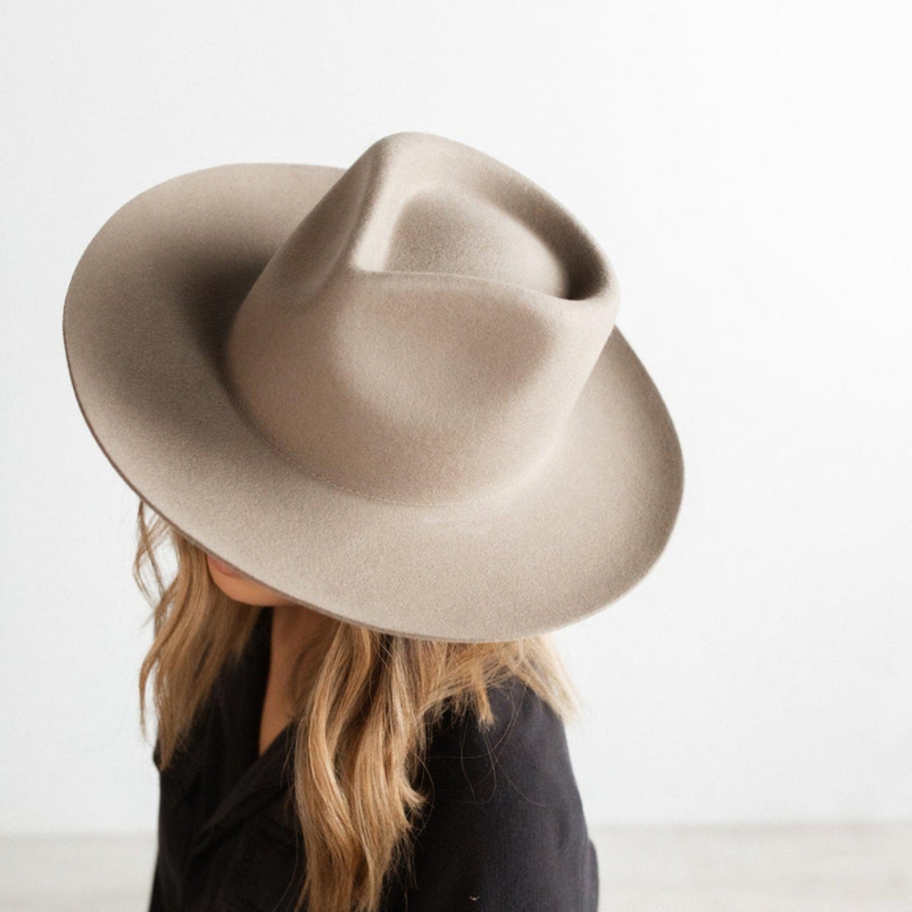 GIGI PIP Zephyr Rancher in Sage new without tags